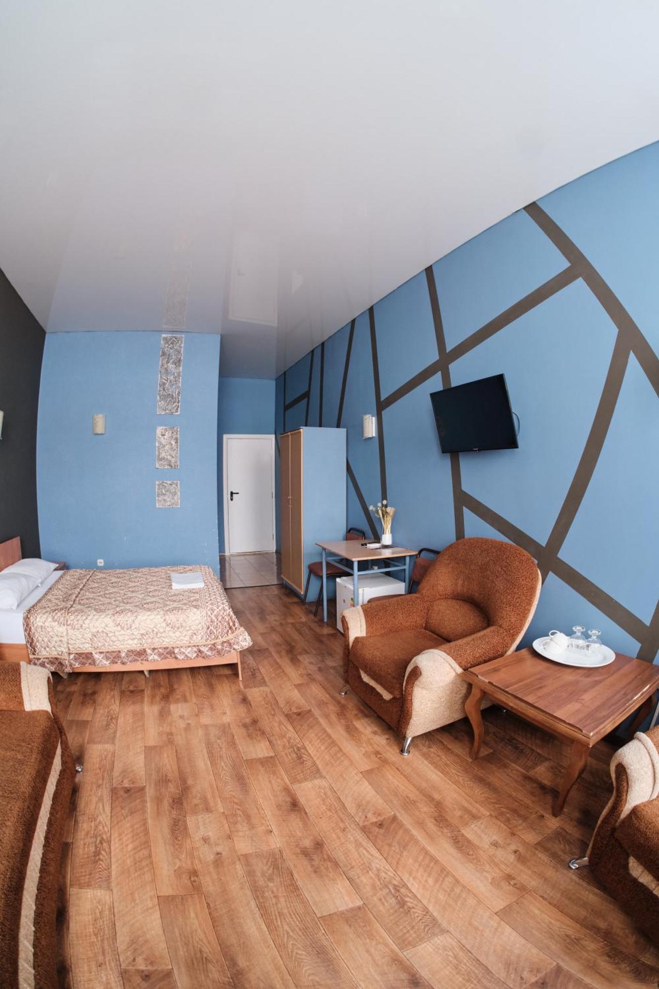 Hotel Europa Semey Extérieur photo