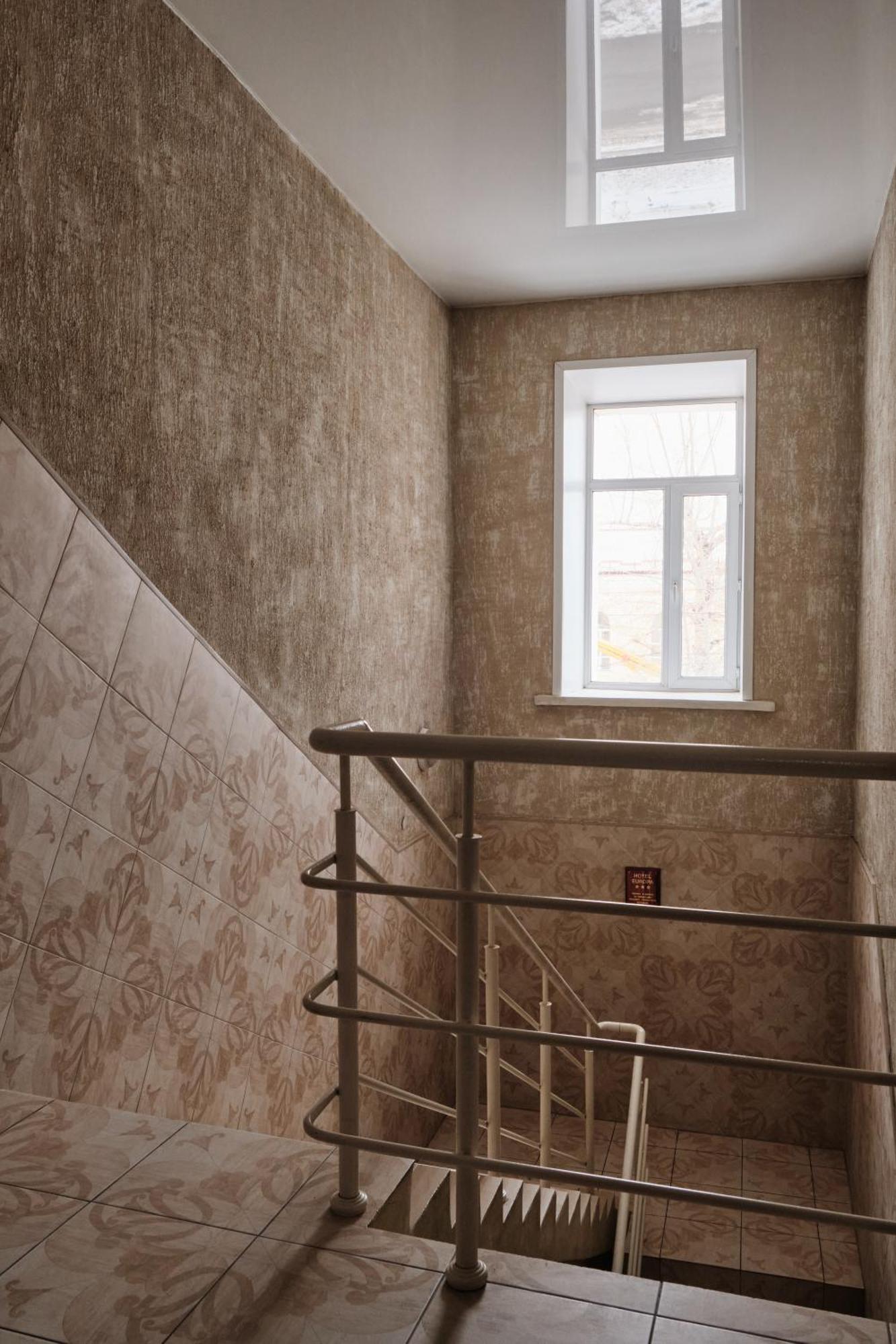 Hotel Europa Semey Extérieur photo
