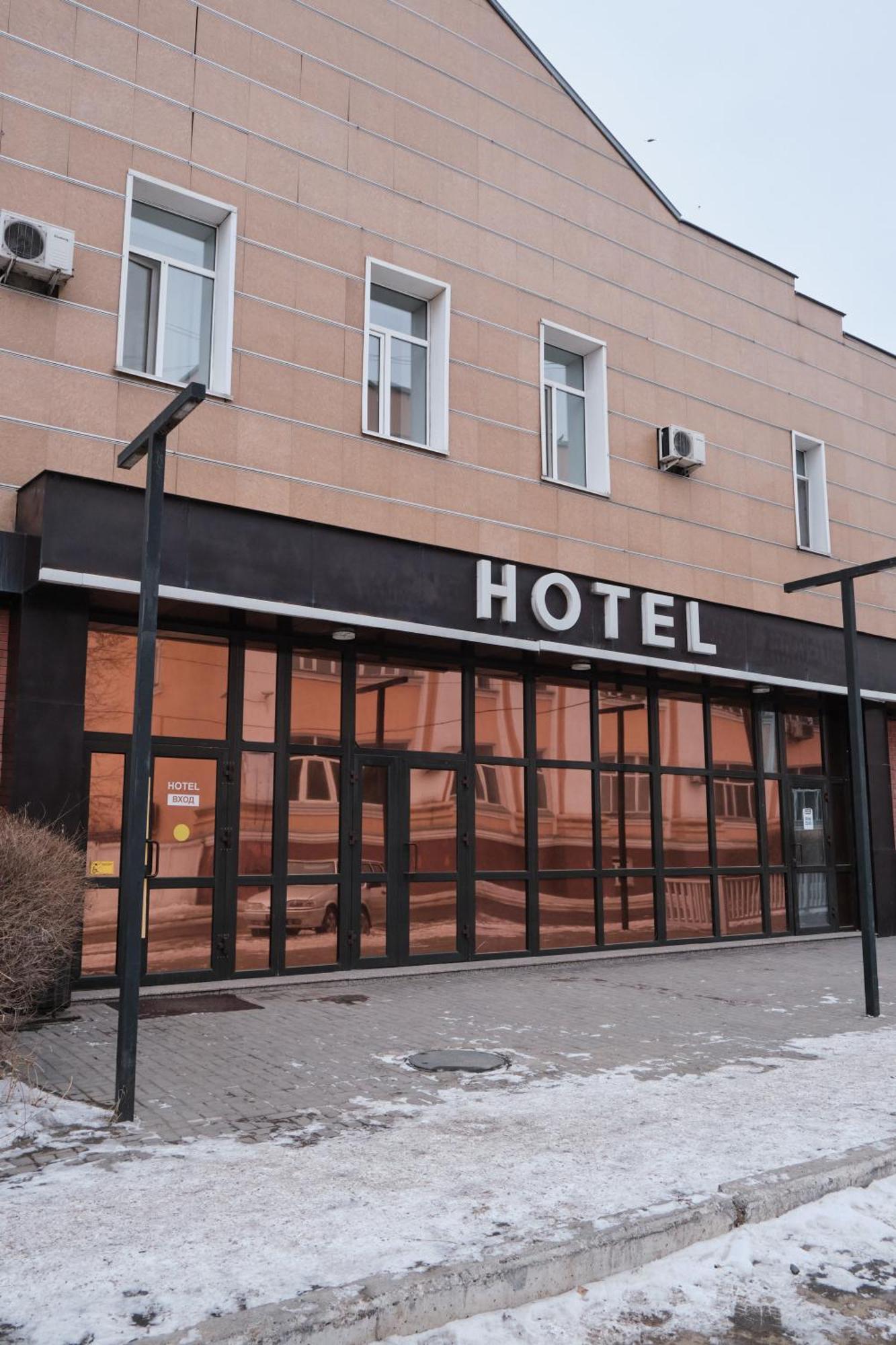 Hotel Europa Semey Extérieur photo